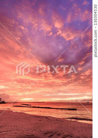 A dramatic sunset on Tanegashima, dyed in purple and orange 130304530