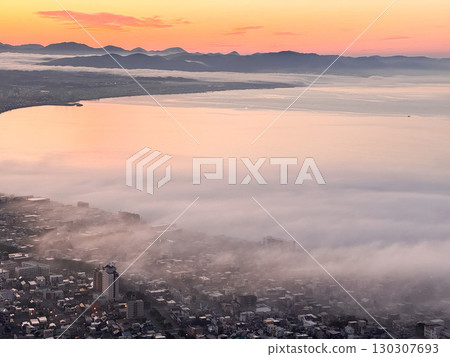 Tsugaru Strait in the morning mist 130307693