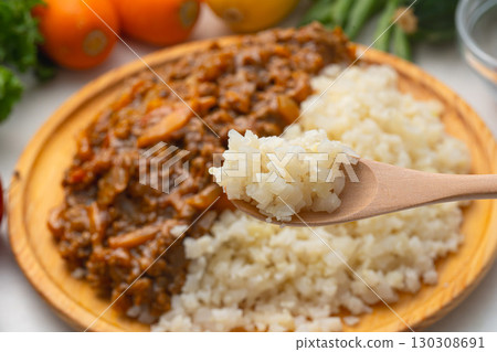 低碳水化合物飲食咖哩花椰菜飯 130308691