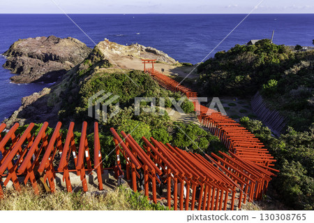 Motonosumi Shrine, Motonosumi Inari Shrine, Nagato City, Yamaguchi Prefecture Motonosumi Shrine, Motonosumi Inari Shrine, Nagato City, Yamaguchi Prefecture 130308765