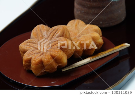 Momiji Manju 130311089