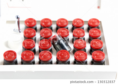 Cosmetic ampoules for hair growth and restoration 130312837