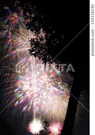 Kisarazu Port Festival Fireworks Display in Chiba Prefecture 130316240