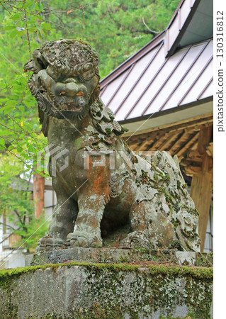 Komainu (guardian dogs) at Ariakeyama Shrine, Azumino City, Nagano Prefecture 130316812