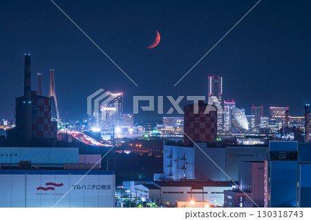 <神奈川縣>橫濱港未來的夜景與工廠夜景 130318743