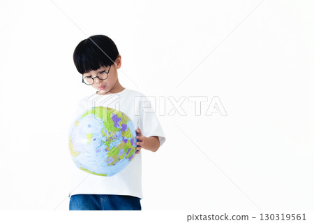 有地球的一個男孩 130319561