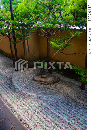 【京都風光】龍源院：獨特而令人印象深刻的禪宗花園 130320111