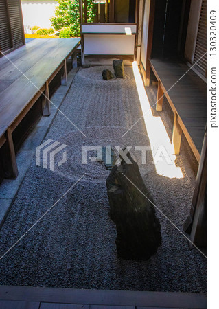 【京都風光】龍源院：獨特而令人印象深刻的禪宗花園 130320409