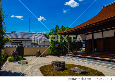 【京都風光】龍源院：獨特而令人印象深刻的禪宗花園 130320424