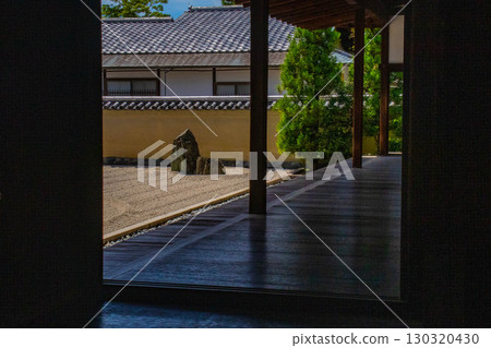 【京都風光】龍源院:獨特而令人印象深刻的禪宗花園 【京都風光】龍源院:獨特而令人印象深刻的禪宗花園 130320430