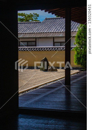 【京都風光】龍源院：獨特而令人印象深刻的禪宗花園 130320431