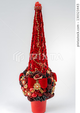 Beautiful Christmas gifts. Homemade alternative Christmas trees. Decor and decoration. Beautiful Christmas gifts. Homemade alternative Christmas trees. Decor and decoration. 130323443