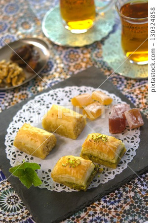 Baklava 130324858