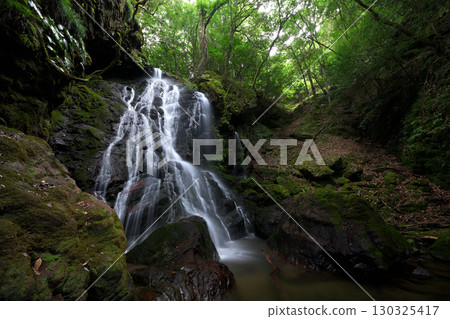 Okudanawa Falls (Okudanawa, Obama City, Fukui Prefecture) Okudanawa Falls (Okudanawa, Obama City, Fukui Prefecture) 130325417