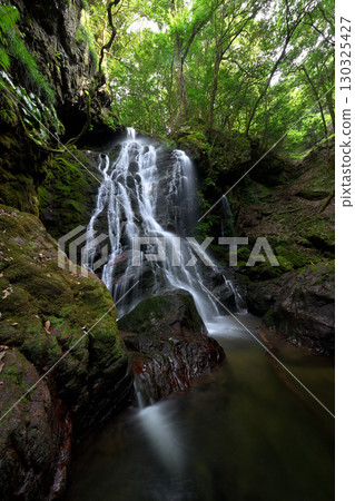 Okudanawa Falls (Okudanawa, Obama City, Fukui Prefecture) 130325427