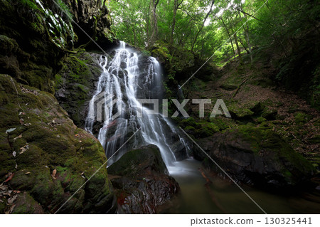 奧田繩瀑布（福井縣小浜市奧田繩） 130325441