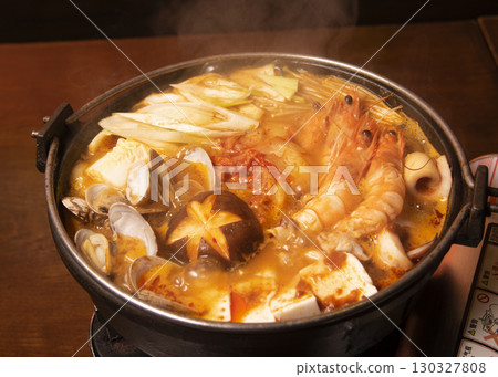 Seafood jjigae pot Seafood jjigae pot 130327808
