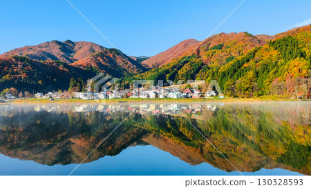 中綱湖(秋季) 中綱湖(秋季) 130328593