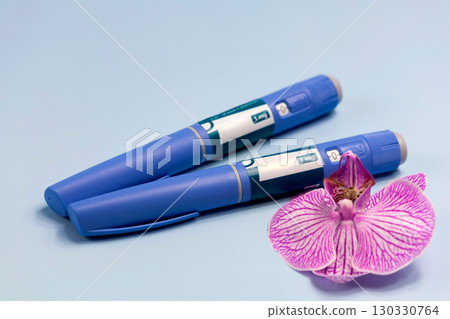 Ozempic Insulin injection pen or insulin cartridge pen for diabetics. 130330764