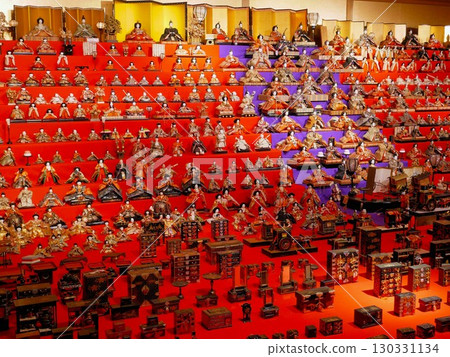Tenryo Hita Hinamatsuri Festival: A large display of Hina dolls (Hita City, Oita Prefecture) Tenryo Hita Hinamatsuri Festival: A large display of Hina dolls (Hita City, Oita Prefecture) 130331134