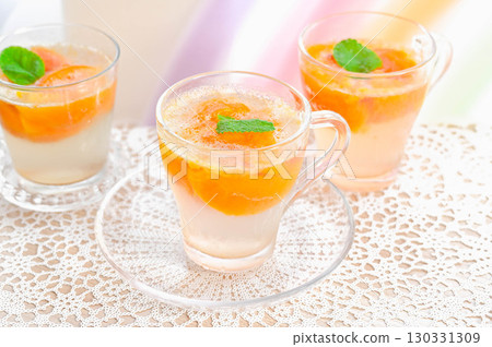 Peach carbonated jelly 130331309