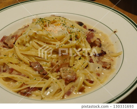 Italian pasta 130331693