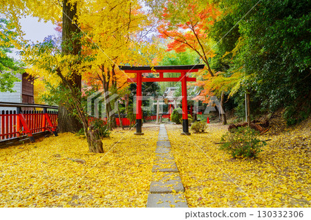 Autumn at Yamazaki Shoten Kannonji Temple Inari Daimyojin Autumn at Yamazaki Shoten Kannonji Temple Inari Daimyojin 130332306