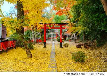 山崎書店觀音寺的秋天 稻荷大名神 山崎書店觀音寺的秋天 稻荷大名神 130332307