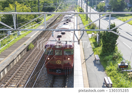 Shinano Railway Rokumon 115 series 130335285
