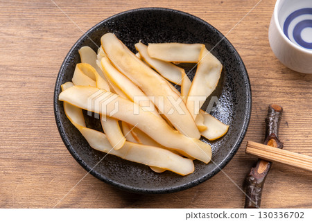 Smoked squid 130336702