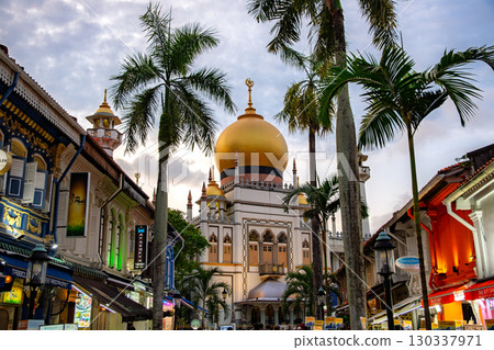 Sultan Mosque at dusk, Singapore 130337971