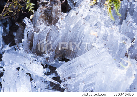 Frost pillars on a cold winter morning 130346490