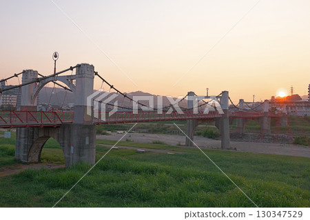 [Tamatebashi Bridge (Early Morning)] Ishikawacho, Kashiwara City, Osaka Prefecture 130347529