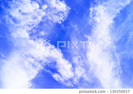 藍色的天空和雲圖像 130350057