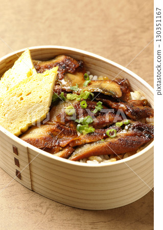 鰻魚便當盒 130351167