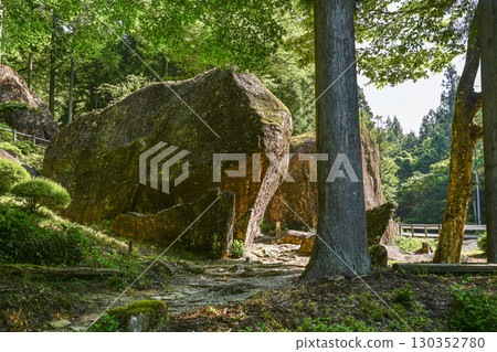 Iwaya Iwakage Ruins (Gero City, Gifu Prefecture) 130352780