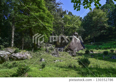 Iwaya Iwakage Ruins (Gero City, Gifu Prefecture) 130352786