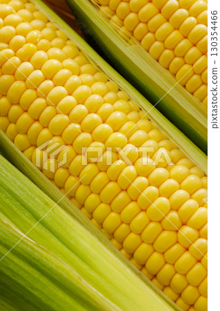 Fresh and sweet corn 130354466