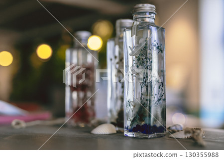 Display and sale of herbariums in glass bottles 130355988