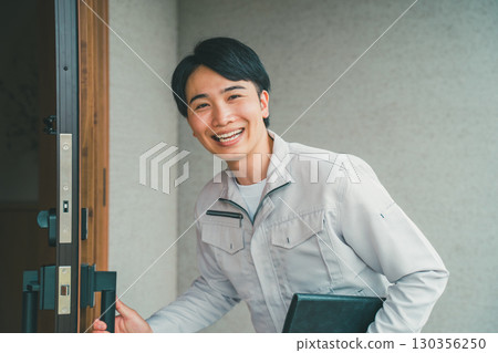 Visiting vendors Visiting vendors 130356250