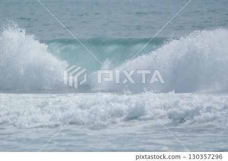 Waves crashing on Shonan 130357296