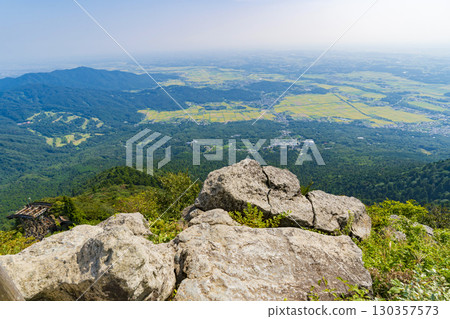 從筑波山（女體山頂）眺望關東平原 130357573