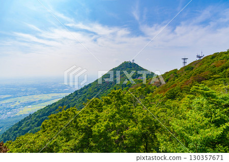 Mount Tsukuba (from the summit of Mount Nyotai) View of Mount Nantai and the Kanto Plain Mount Tsukuba (from the summit of Mount Nyotai) View of Mount Nantai and the Kanto Plain 130357671