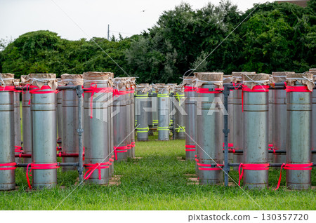 Fireworks tube preparation fireworks festival fireworks maker 130357720