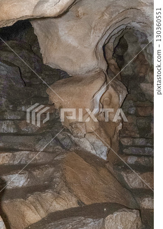 Inside the Jomon Cave (Gujo City, Gifu Prefecture) Inside the Jomon Cave (Gujo City, Gifu Prefecture) 130360551