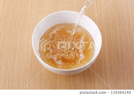 Instant noodle	 130364240