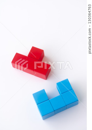 神秘的漢字：Dekoboko（凹凸不平）和 Ototsu（凹凸不平） 130364763