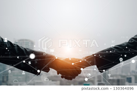 商人握手與數位網路概念 130364896