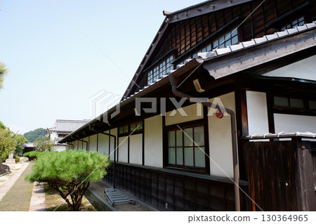 Hiroshima Prefecture, Shimokamagari Island, Shotoen Garden and the former Arikawa Residence Hiroshima Prefecture, Shimokamagari Island, Shotoen Garden and the former Arikawa Residence 130364965