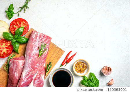 Fresh raw beef meat and ingerdients 130365001